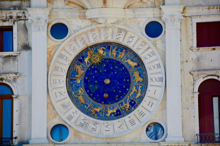 How to Propose Based on Your Horoscope