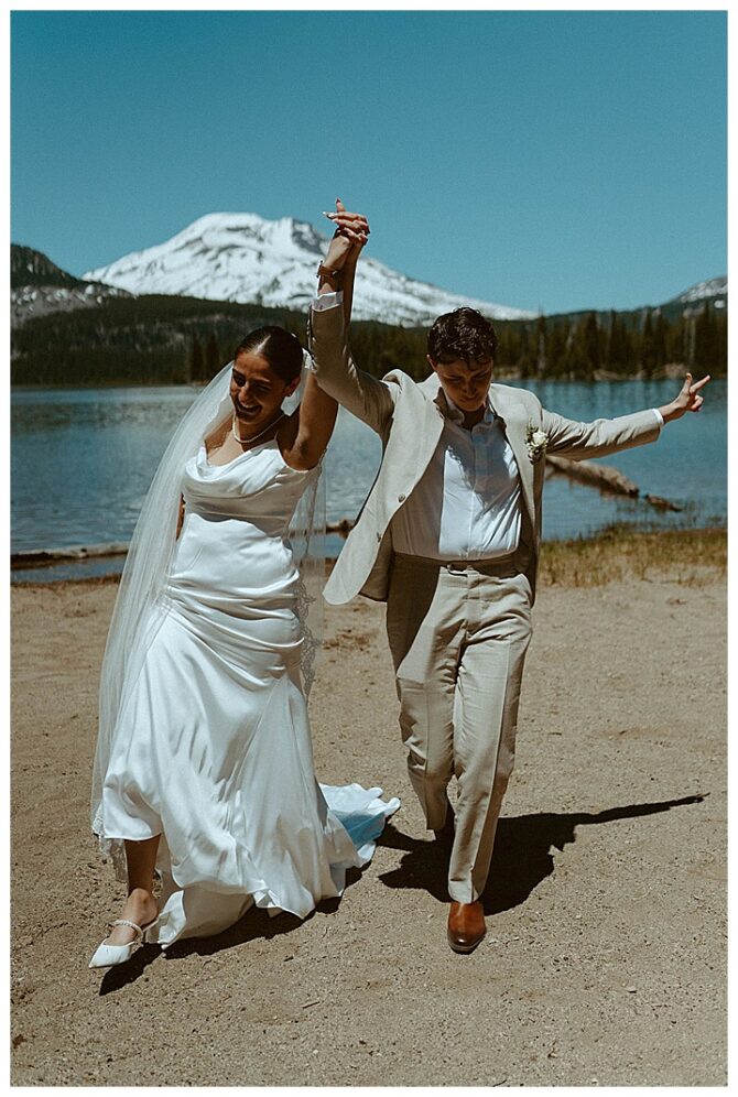 Sparks Lake Oregon Lesbian Wedding